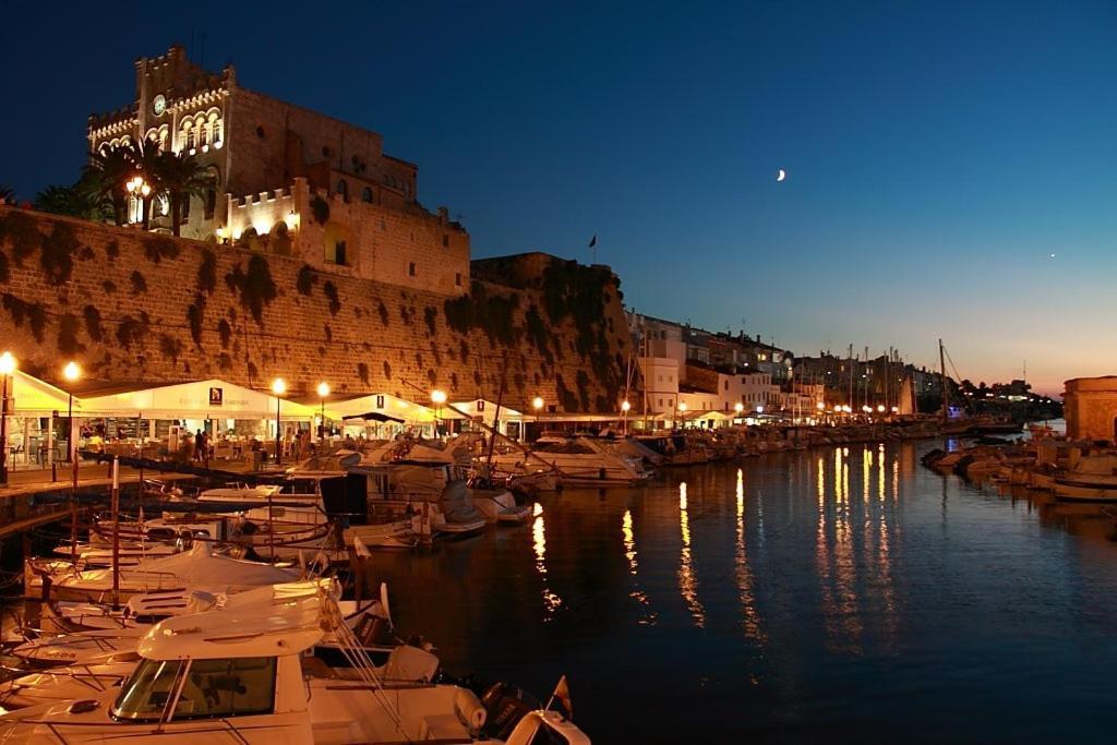 Llonga'S 7Th Hotel Ciutadella  Luaran gambar